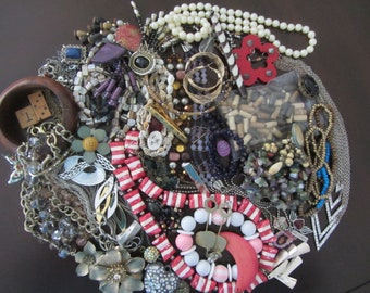 Mixed Destash Jewelry Lot Broken Jewelry Beads Repurposing Jewelry JUNK Drawer Jewelry Some Wearable Some NOT Wearable For Repair Crafting