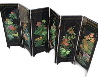 Vintage Gothic Black gold lacquer wooden Asian table top panel divider, iridescent birds flowers Hollywood regency parlour folding screen