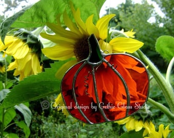 orange art glass Pumpkins decor, handmade Stained Glass Pumpkins, thanksgiving farmhouse decor, wall art suncatchers, orange Gourds, Canada