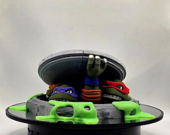 Glow in the Dark Underground Mutant Hero Sewer Diorama – 3D Printed Display Piece