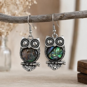 Abalone Shell Tibetan Silver Owl Earrings, Vintage Inspired Owl Shape Abalone Shell Drop Earrings, Owl Lover Gift, Animal Theme Gift for Her