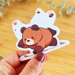 Sticker vinyle Ours et abeilles | Sticker à offrir, sticker bouteille d’eau, sticker kawaii, sticker de journal, sticker waterproof