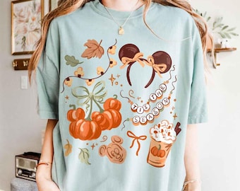 Comfort Colors Retro Fall Disney Castle Shirt, Disneyworld Fall Shirts, Disneyland Fall T shirt, Halloween Shirts, Mickey Minnie Pumpkins