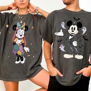 Comfort Colors Disney Halloween Shirt, Mickey and Minnie Shirt, Jack and Sally Shirt, Spooky Season Shirt, Pumpkin T-Shirt bild 1