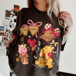 Comfort Color Coquette Winnie The Pooh Shirt, Pooh Fall Vibes Tshirt, Disney Pooh Shirt, Pooh T-Shirt, Pooh Bear And Co Tee,Winnie The Pooh