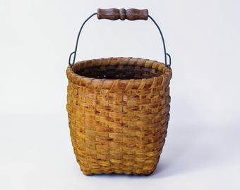 Pioneer Gathering Basket with Grungy Painted Finish, Bucket Style with Wooden and Wire Handle