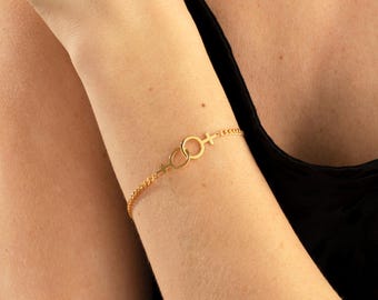 Lesbian Pride Bracelet: Double Venus Symbol, LGBT Jewelry, Valentine's Day Gift