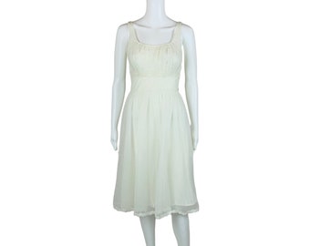 Vintage jaren 1950 Prinses Nachthemd Wit Nylon Fit & Flare Shadowline