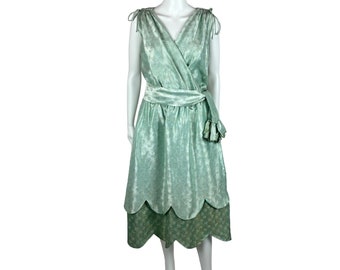 Vintage Brocade Dress Women's Large Sea Foam Green Scalloped Hem Evening Gown Ballerina