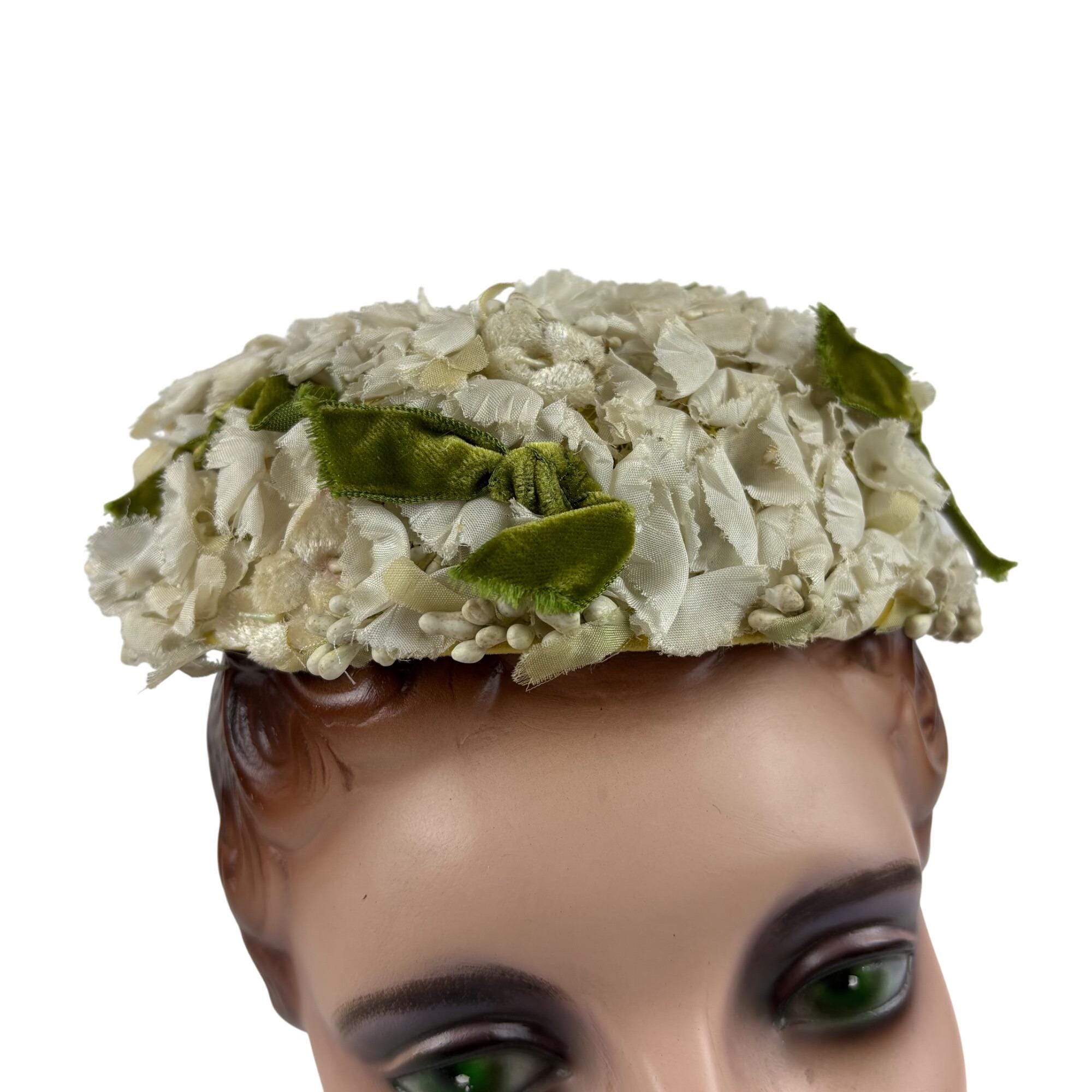 Vintage 50s Floral Hat White Green Bows Formal Round Pillbox  display picture 1