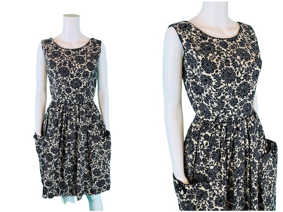 Vintage 1950s Toile Print Dress Lynbrook Black & … - image 1