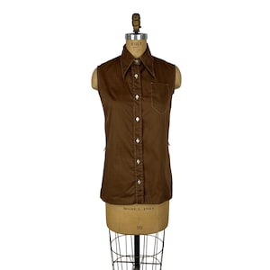 Vintage 60s Sleeveless Top Womens M Solid Brown Bust Pocket Button Down Shirt