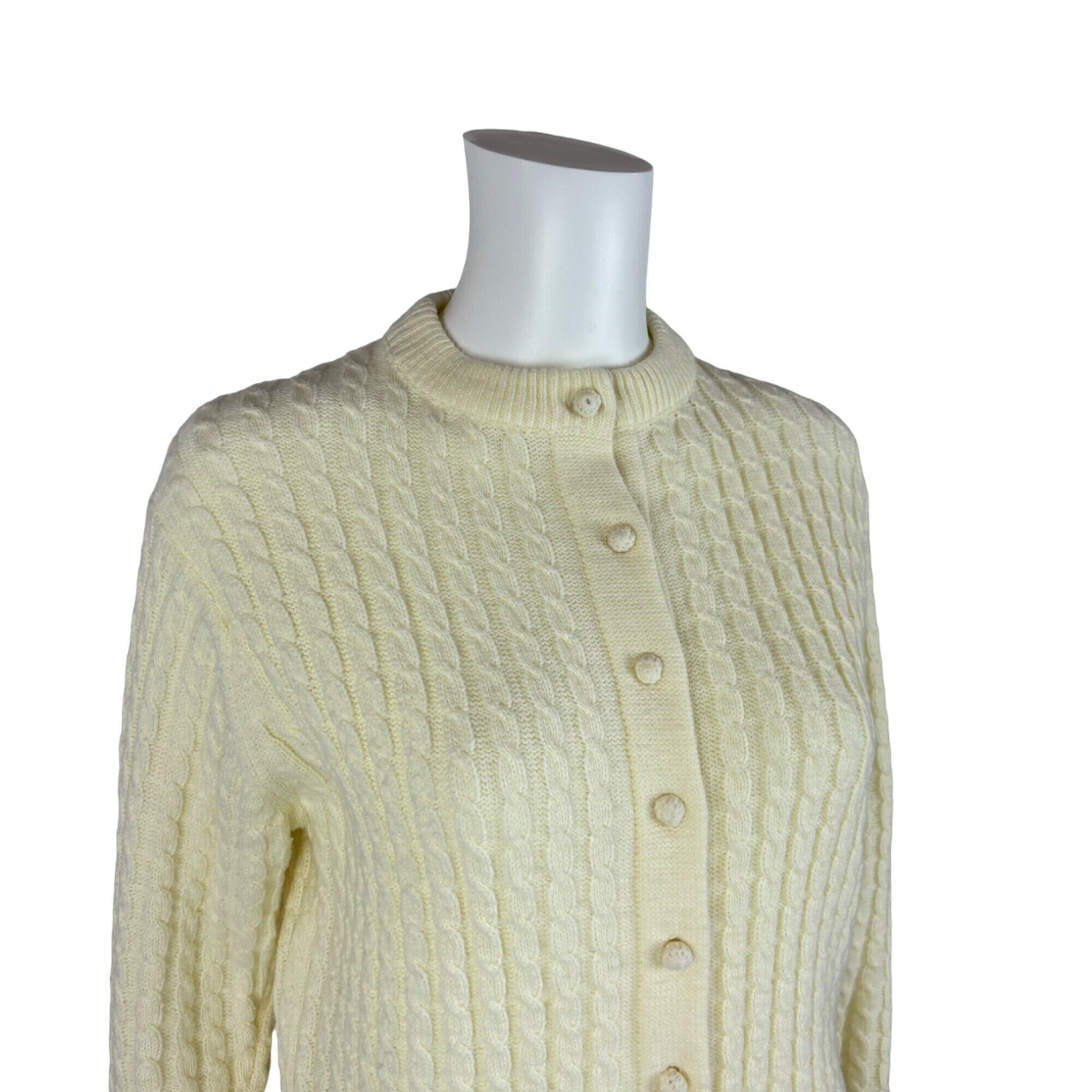 登場! Vintage 70s Cardigan Women's Medium Cream Acrylic Cable Knit トップス