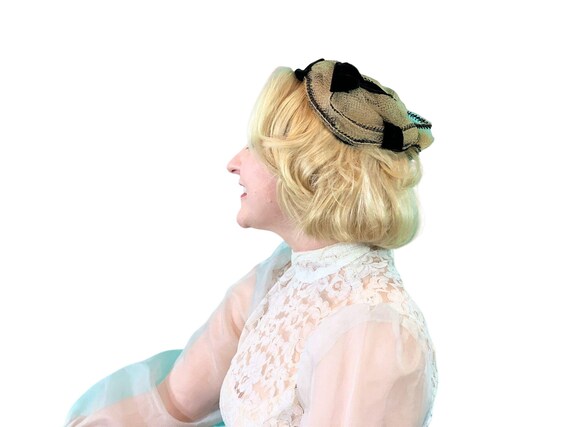 Vintage 1950s Swirl Round Cap Hat-Nip by Danciger… - image 1