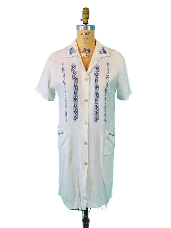 Vintage 1970s Linen Dress Blue White Embroidered … - image 2