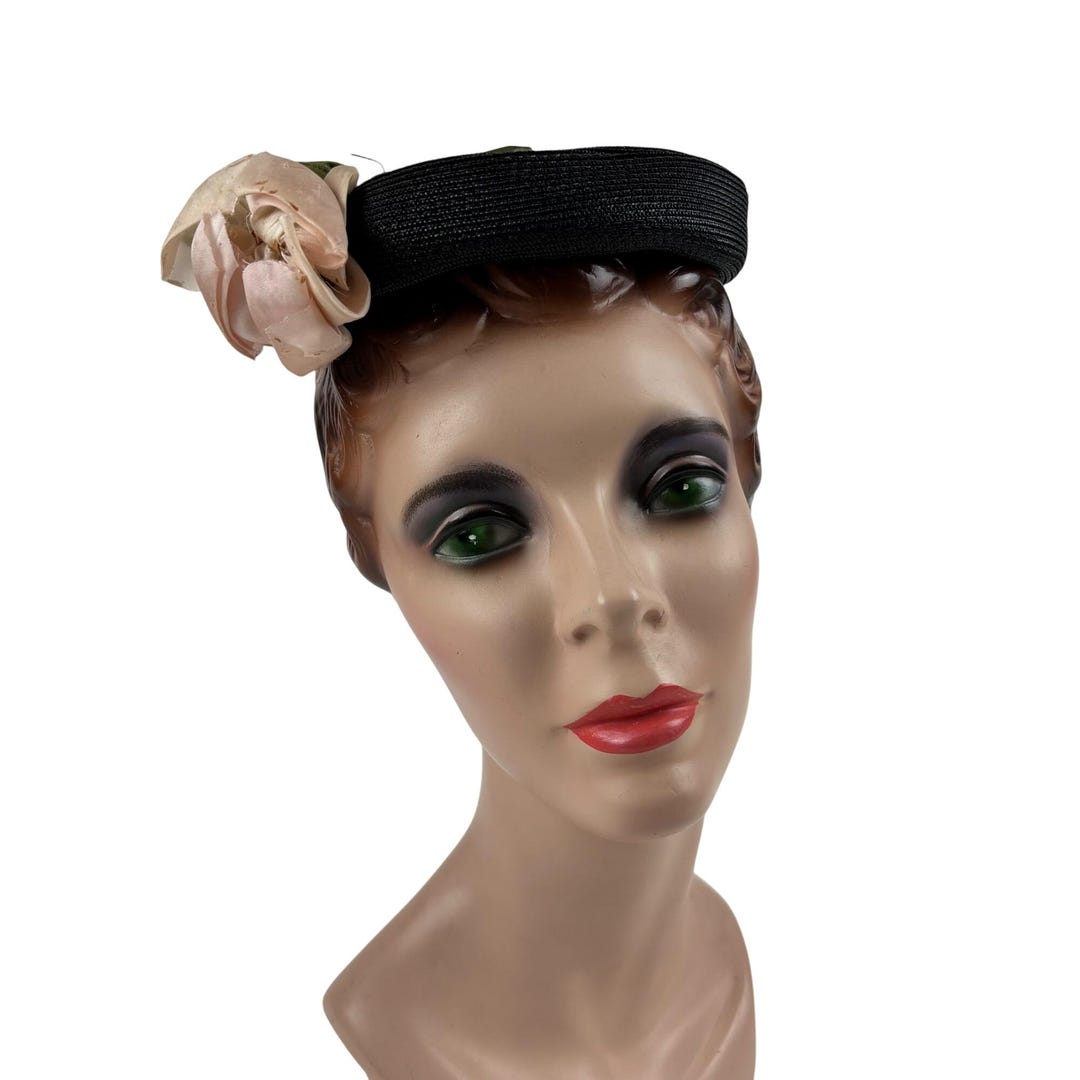 Vintage 50s Rose Hat Pink Black Woven Straw Round Pillbox 