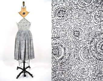 Vintage 1950s Toile Dress Black White Novelty Print Puritan Collar | W 26"