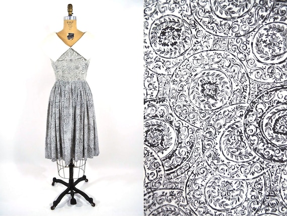 Vintage 1950s Toile Dress | Black White Novelty Pr
