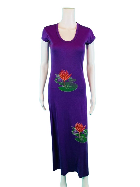 Vintage 1970s Purple Lily Pad Dress Graphic Print… - image 2