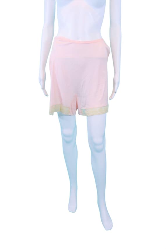 Vintage 1950s Tap Shorts Vanity Fair Pink Lace Slip P… - Gem