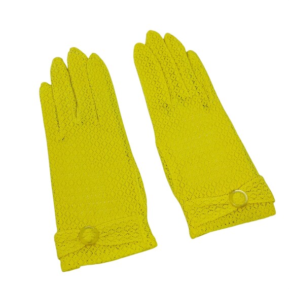 Vintage 1960s Yellow Lace Nylon Gloves One Size - image 9