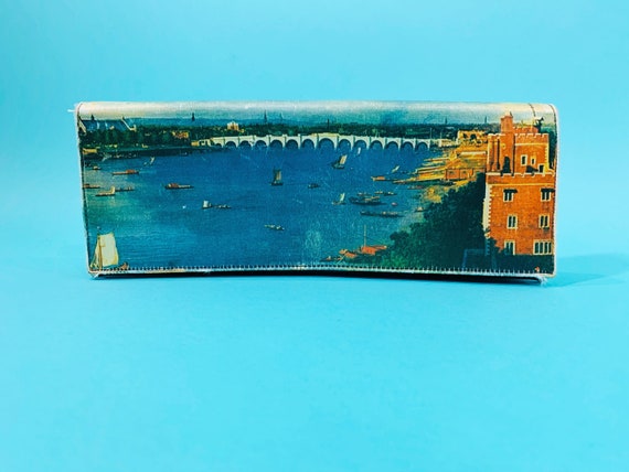 Vintage 1950s Scenic Clutch | Novelty Bridge Photo