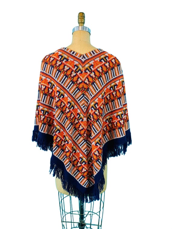 Vintage 1970s Knit Cape Bohemian Navy Ikat Poncho… - image 9