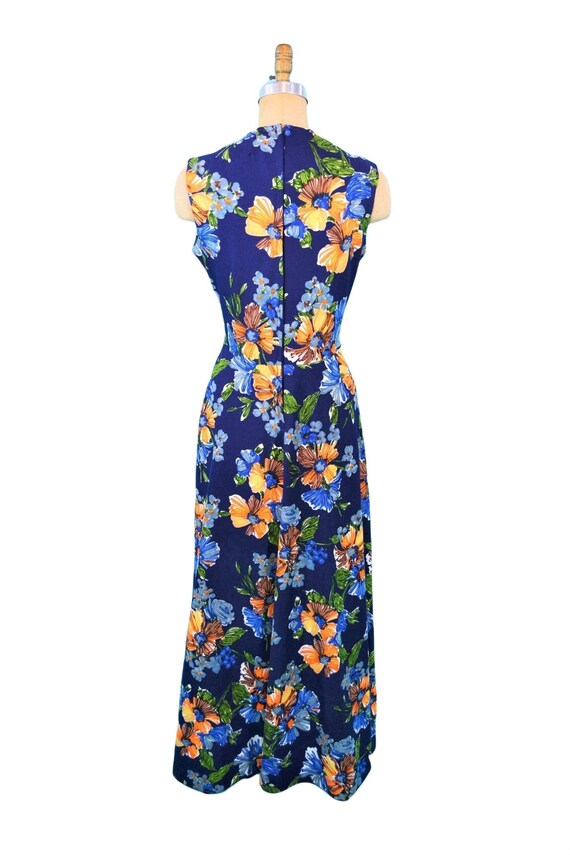 Vintage 1970s Maxi Dress Navy Blue Floral Print E… - image 5