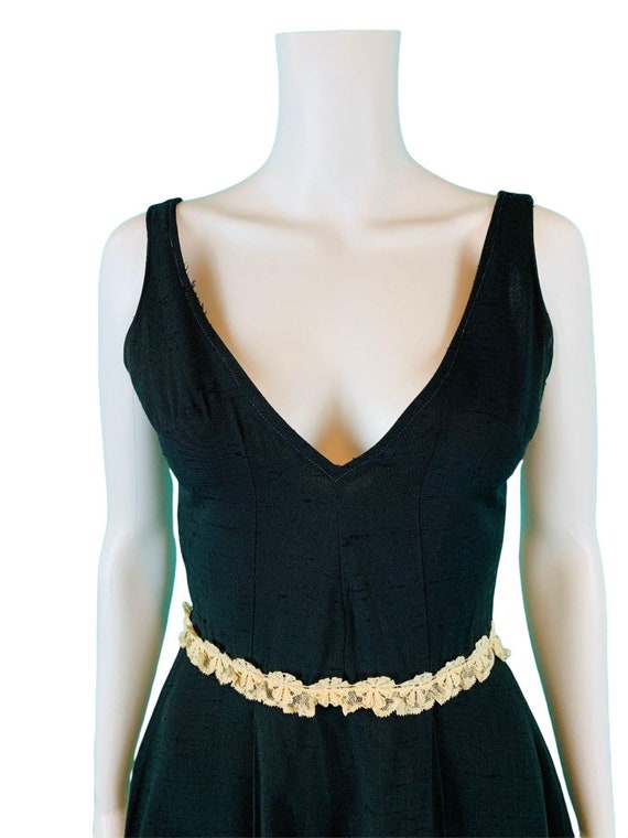Vintage 1950s Black Cocktail Dress Vneck Cream Fl… - image 6