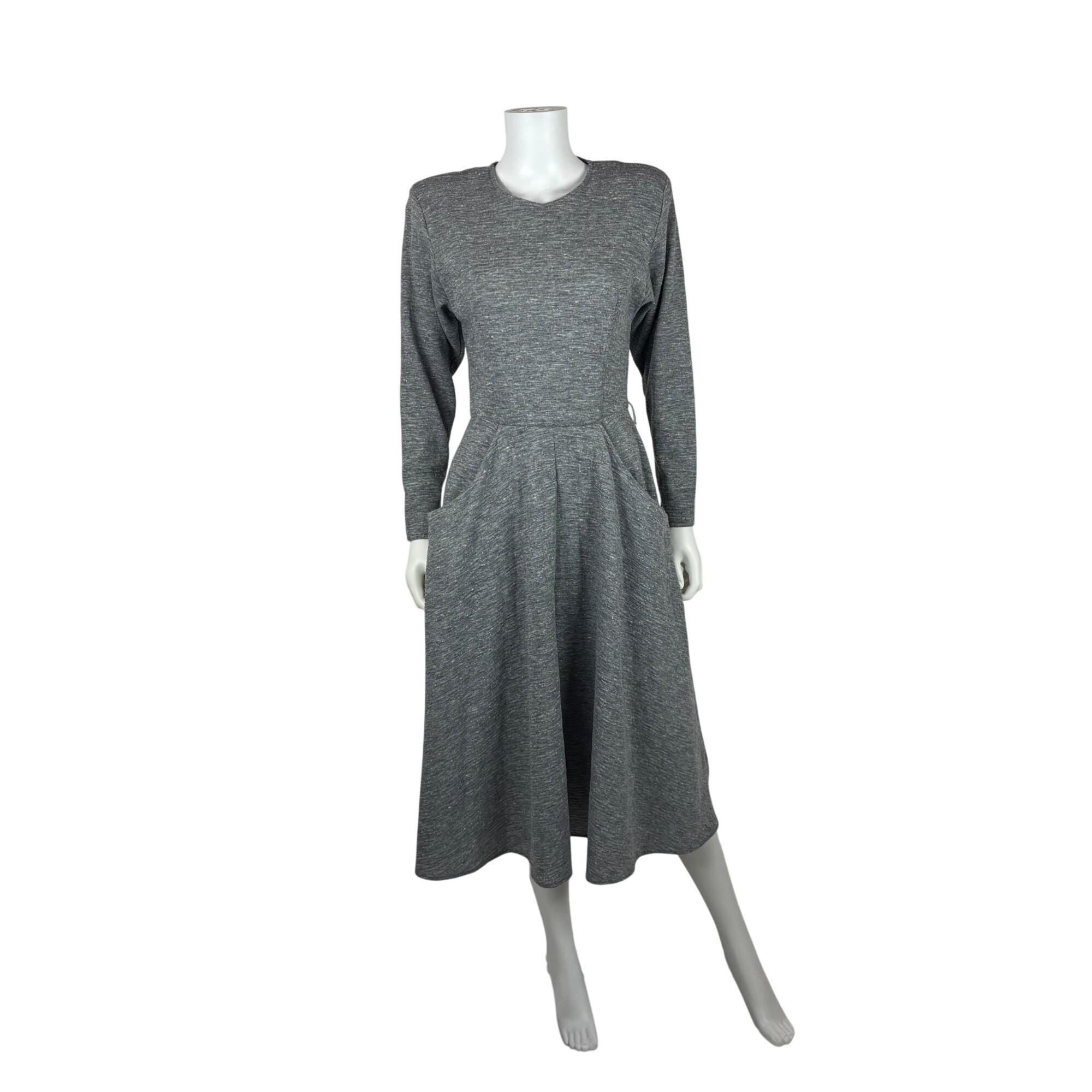 Vintage 80s Gray Dress Womens Extra Small Long Sleeve Knit Button Back Fit & Flare