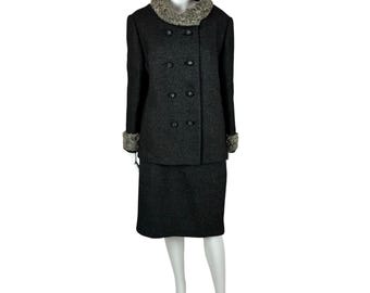Vintage 50s Suit Set Women's Medium Charcoal Wool Gray Fur Collar Jacket Skirt Outfit