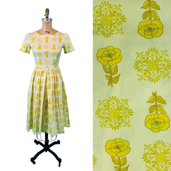 Vintage 1960s Yellow Dress Floral Print Cotton Da… - image 1