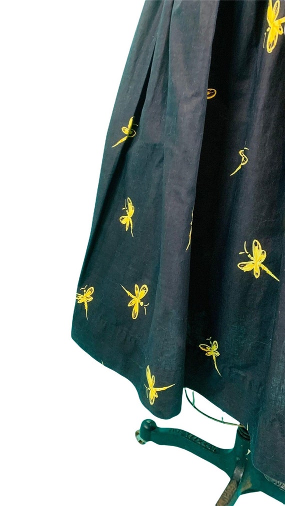 Vintage 1950s Dragonfly Skirt Black Yellow Novelt… - image 5