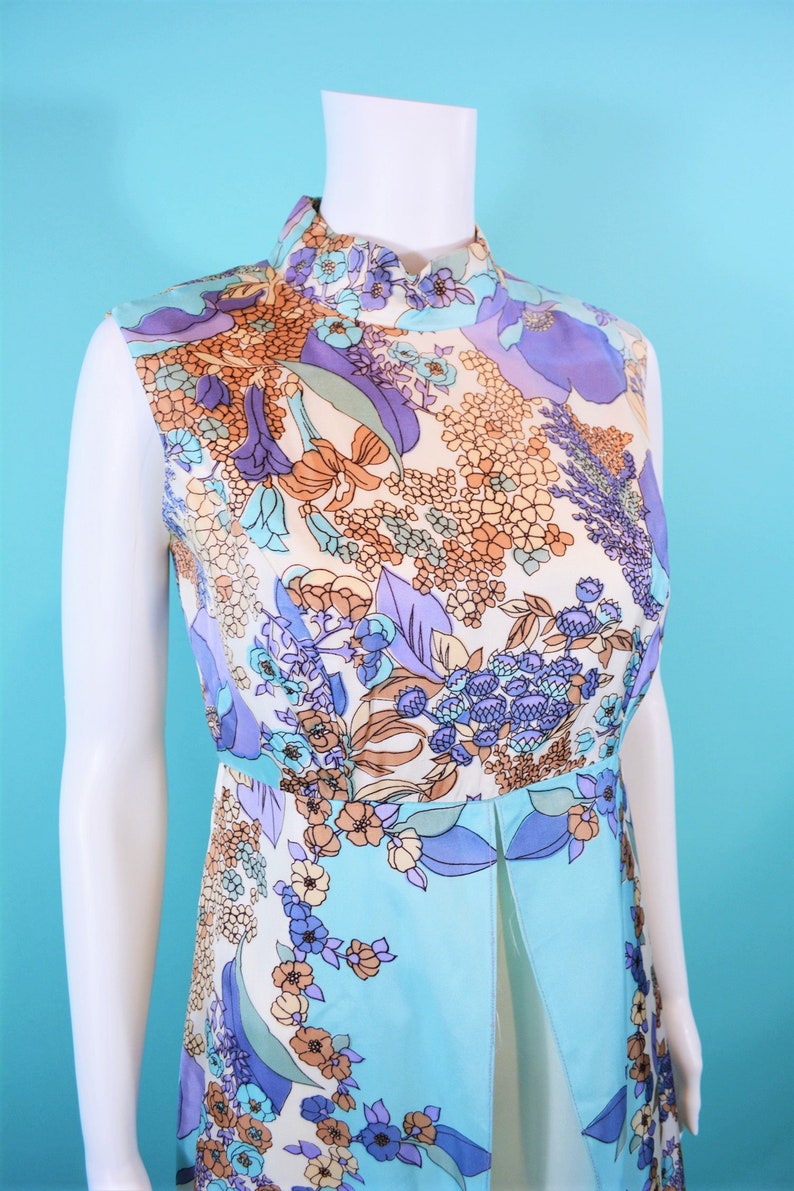 W 30 Vintage 1960s Floral Jumpsuit Purple Blue Watercolor Palazzo Jumpsuit