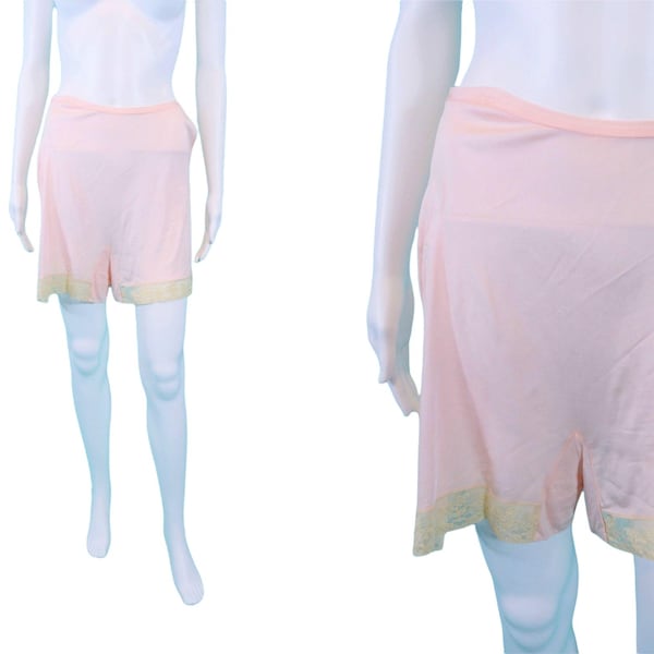 Vintage 1950s Tap Shorts Vanity Fair Pink Lace Slip Pettishorts Lingerie