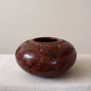 Emir Calero Pottery Deep Red Etched Nautical Vase Artist Signed Folklore Relief