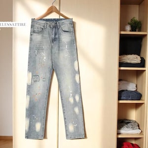 Paint Splatter Baggy Jeans | Men&#39;s High-Waisted Ripped Denim | Graffiti Streetwear Pants | Retro Hip Hop Style | Perfect Gift Idea