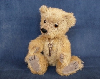 Patrón electrónico del oso de peluche artístico Benjamin de 12 pulgadas en formato PDF, pieza única, color beige, ámbar, mohair, articulado.