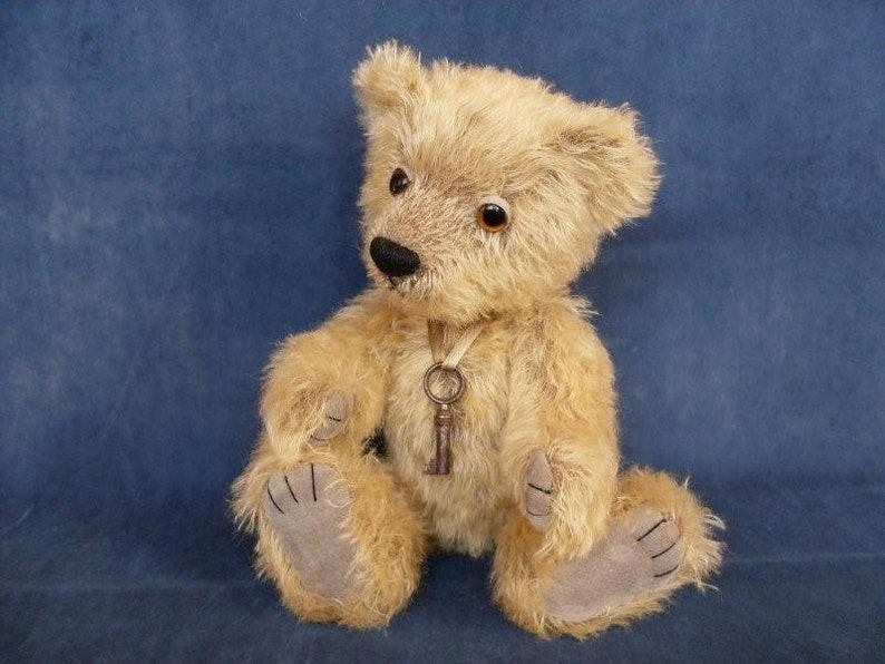 E-Pattern of artist teddy bear Benjamin 12 in PDF format, OOAK, beige, amber, mohair, jointed image 1