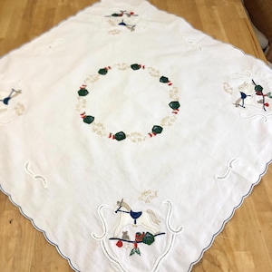 Vintage tablecloth, Christmas, 70s, Christmas tablecloth, Christmas colors