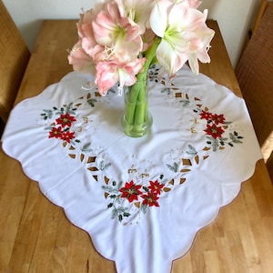 Vintage tablecloth, Christmas, 70s, Christmas tablecloth, Christmas colors