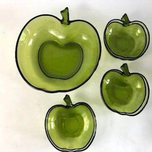 Vintage glass bowl set, apple shape, green glass, apple bowls, 8-piece bowl set, salad bowl