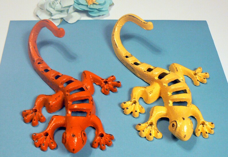 Lizard Gecko Hook Metal Cast Iron Shabby Chic Southwest Wall Etsy