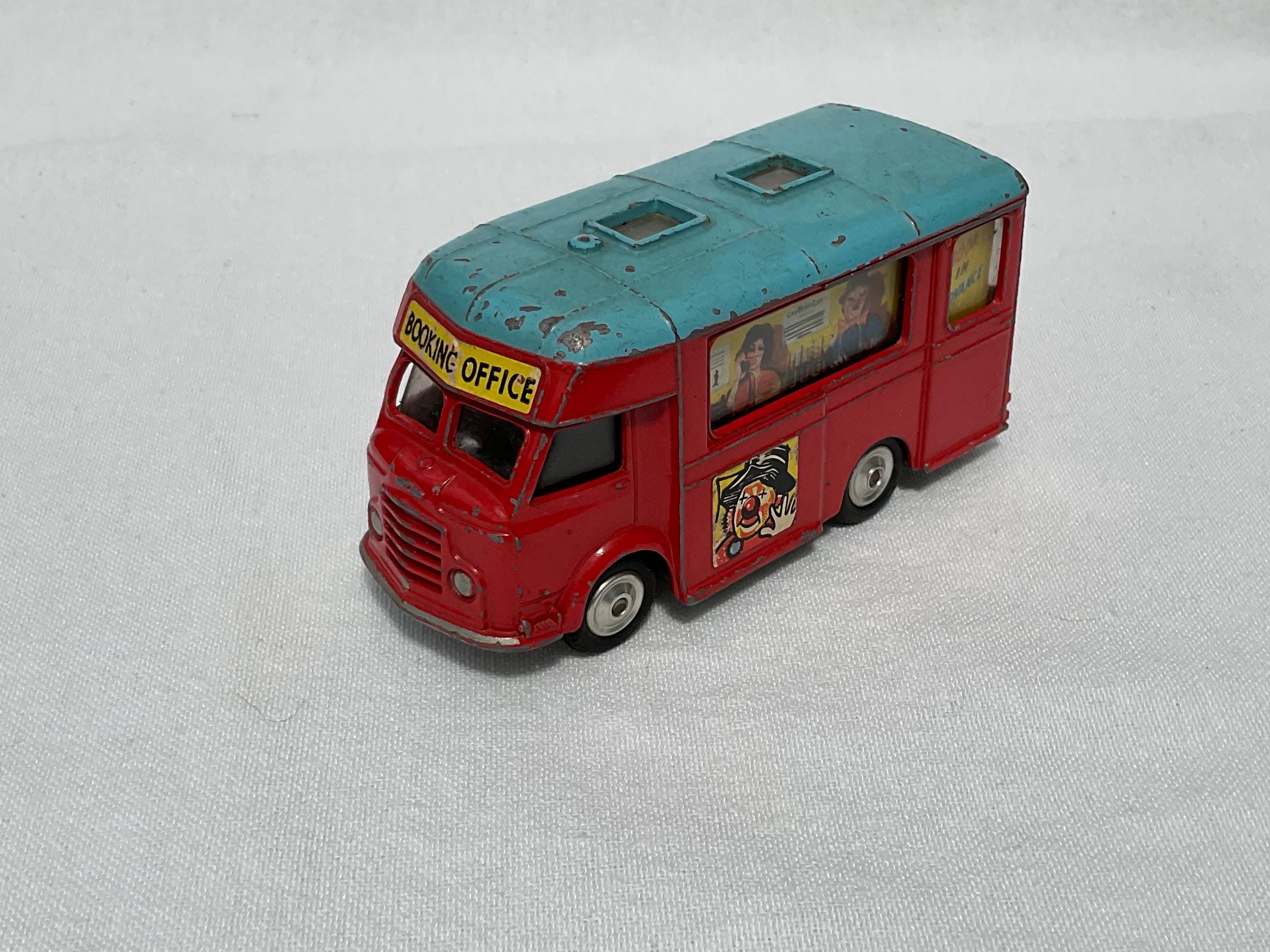 Chipperfields circus - Etsy 日本