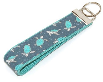 Sea Turtle Keychain - Sea Life Key Fob Wristlet - Swimming Turtles Bag Tag