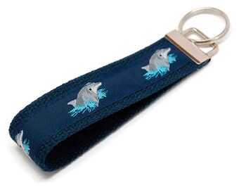 Details about   Ocean Life Shark Dolphin Whale Lanyards Id Badge Holders Keychains By Execucat 