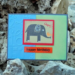 Biglietto di auguri di compleanno in ritardo "Elefante smemorato"