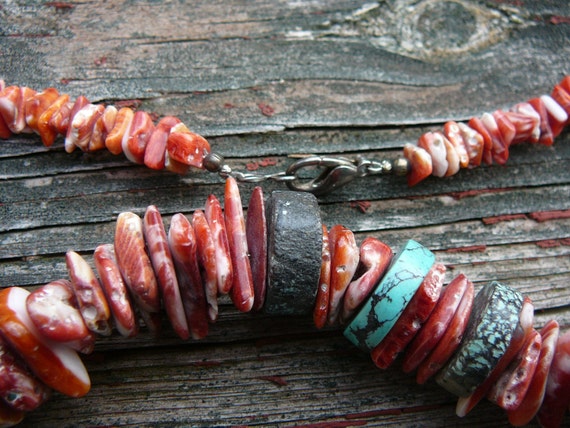 Red Spiny Oyster Shell and Turquoise Necklace - V… - image 3