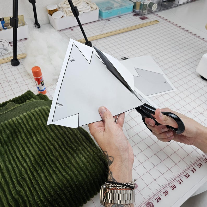 Digital Instruction and Sewing Pattern DIY Fabric Fluffy Christmas Tree Pillow Tutorial Instruction in English French Spanish image 5