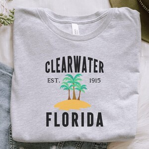 Clearwater Florida Palm Tree Graphic, Established 1915 Design, Beach Vacation T-Shirt, Vintage Style Tee, Florida Souvenir Shirt